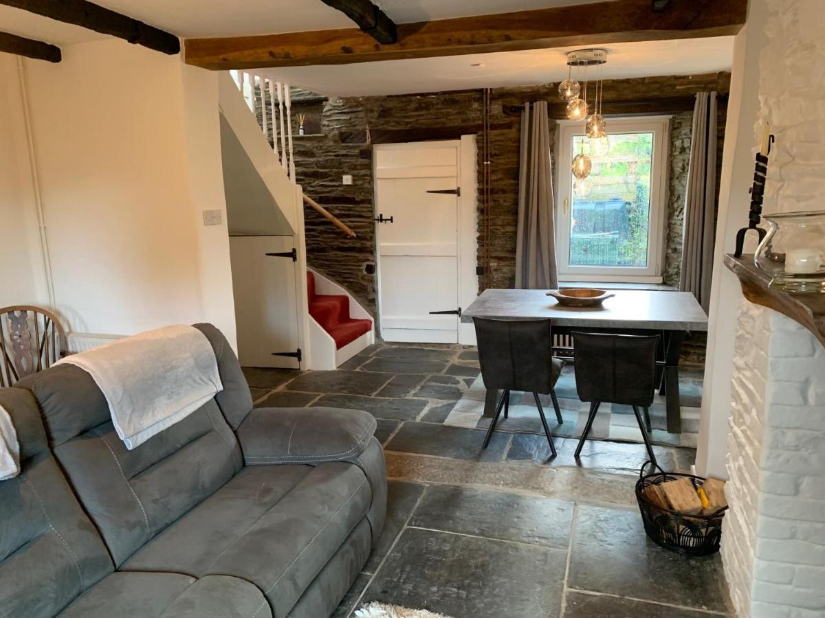Character Dartmoor Cottage Єлвертон Екстер'єр фото