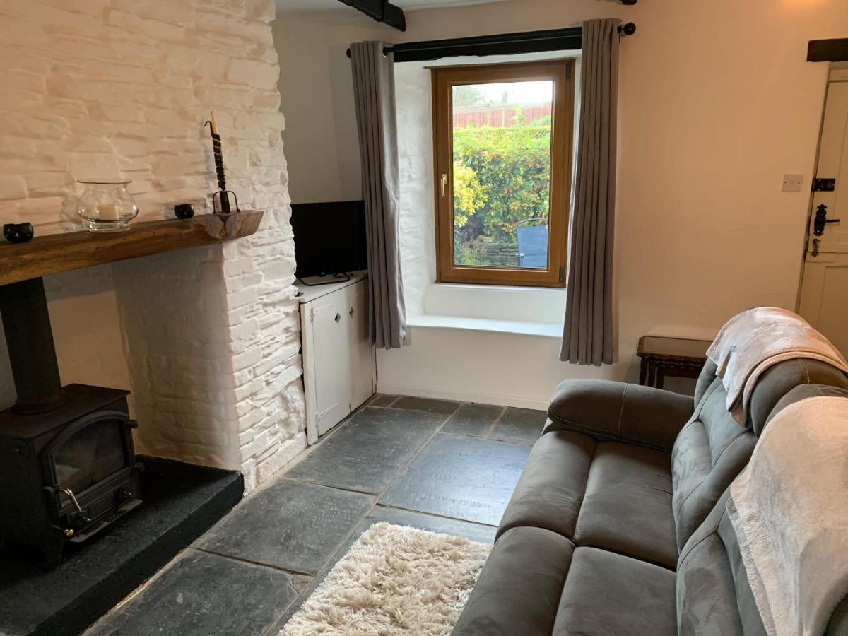 Character Dartmoor Cottage Єлвертон Екстер'єр фото